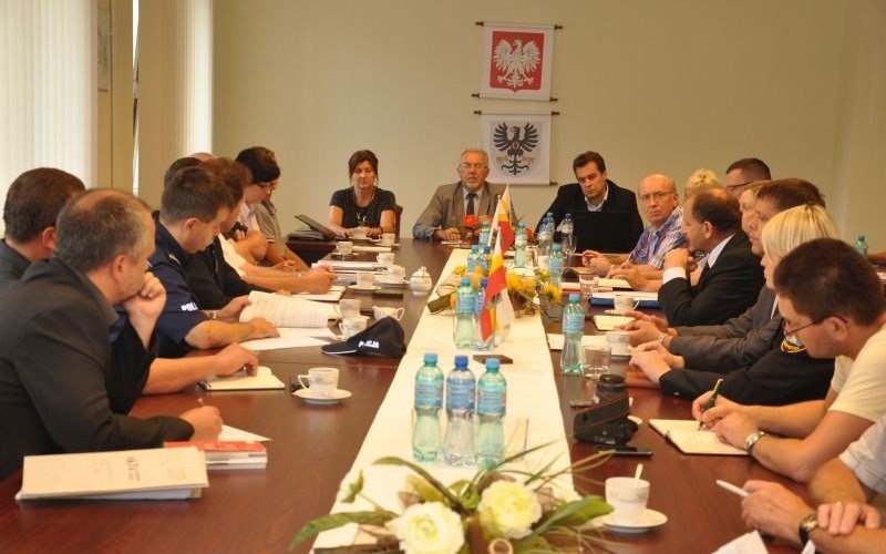 Wspólne działania służb w sprawie fetoru