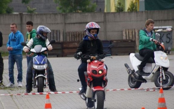 Zlot jednośladów w OZETACH za nami