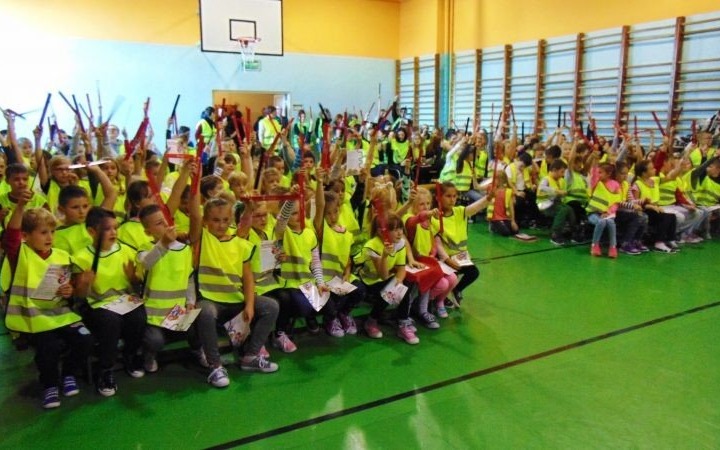 Przeciszów. „Odblaskowa Szkoła”. Sport to zdrowie, a odblaski to bezpieczeństwo