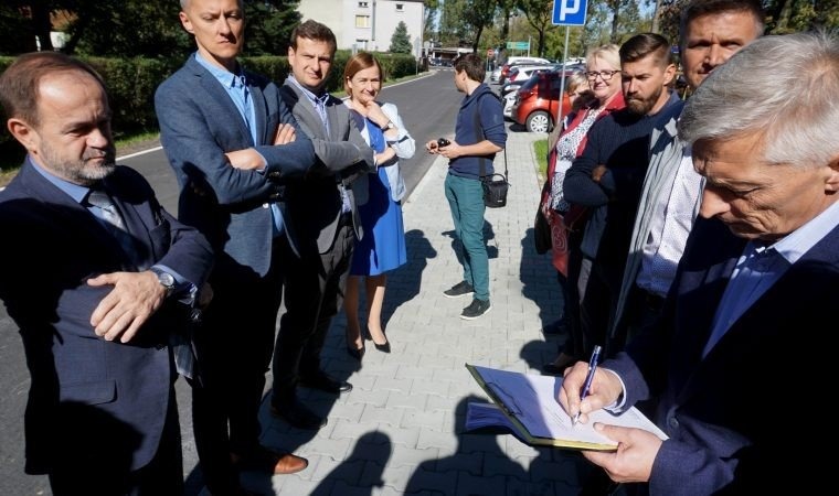 Szersza, równa i bezpieczna. Ulica Siedliska po przebudowie