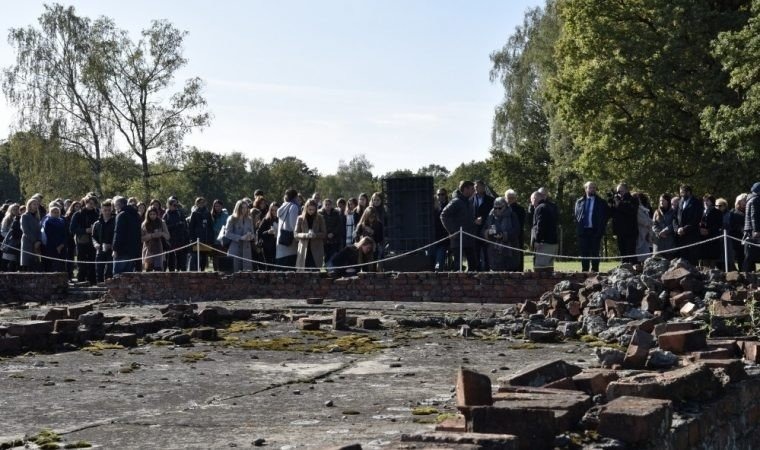 Opowiem ci, jak nowocześni, podli przestępcy, zamienili szczęście narodu w gehennę…