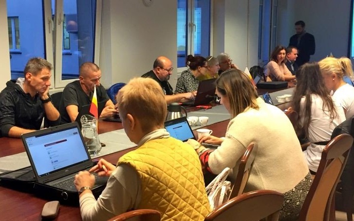 Po szkoleniu przedstawiciele NGO przygotowani do składania wniosków