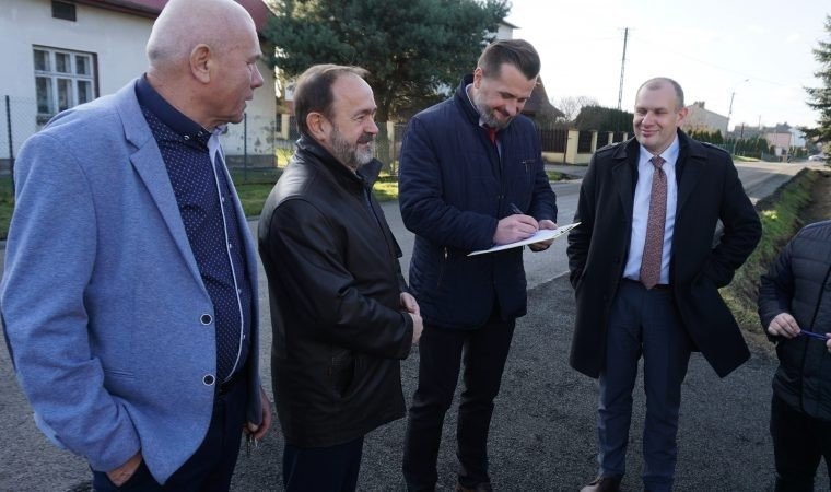 Stawowa jak nowa. Droga powiatowa w Polance Wielkiej po modernizacji