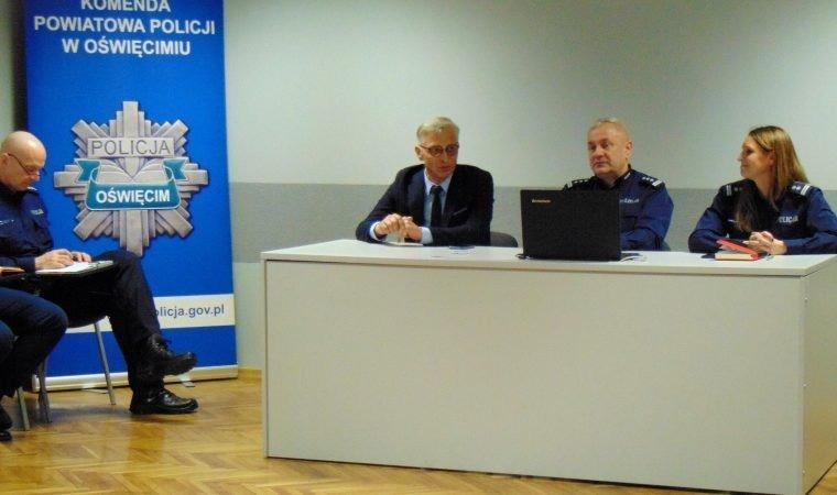 Podsumowanie rocznej pracy komendy powiatowej i komisariatów