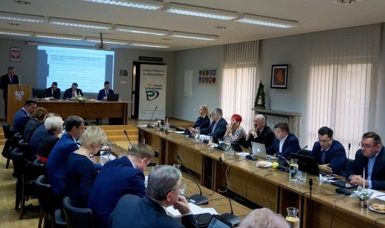 Na najbliższej sesji o koronawirusie