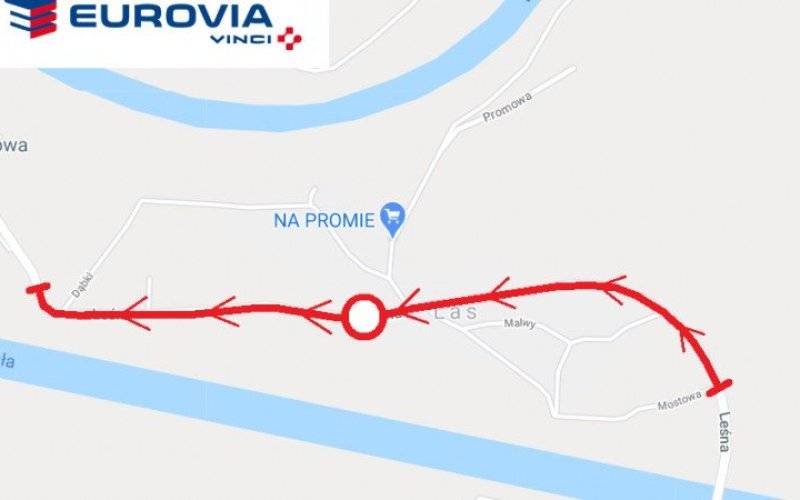 Położą asfalt na modernizowanym odcinku drogi powiatowej w Przeciszowie. Utrudnienia dla kierowców