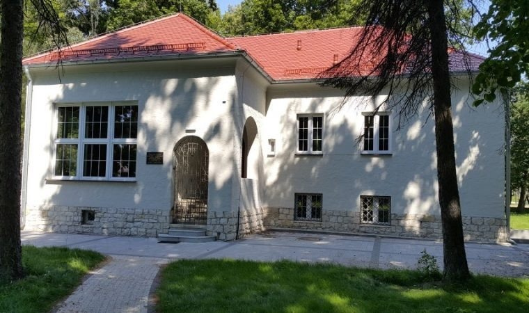 W Chełmku zadbano o seniorów i miłośników tenisa ziemnego