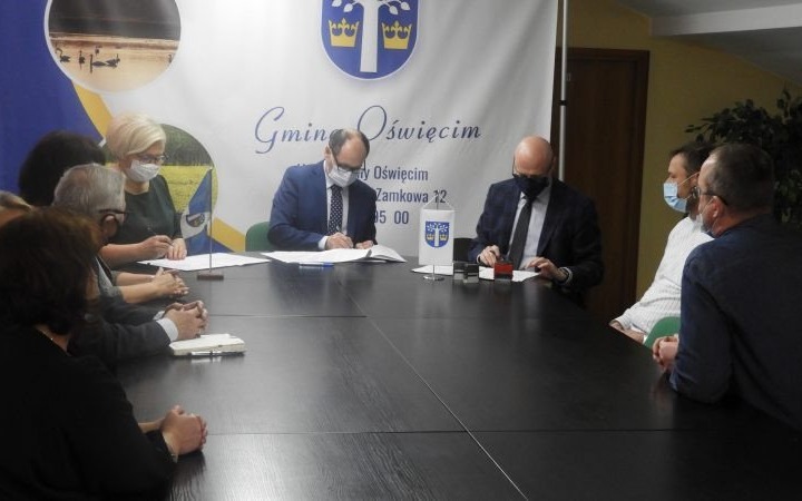 Nowe przedszkole i rozbudowana szkoła w Brzezince