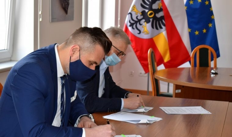 Budynek „Ozetów” zostanie docieplony