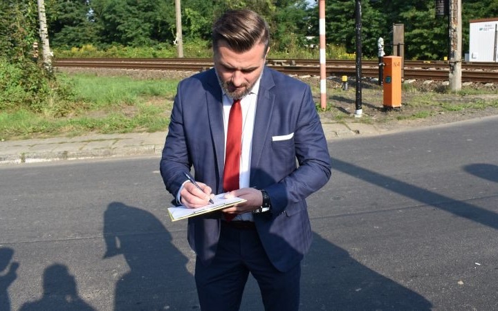 Droga powiatowa w Zatorze po remoncie