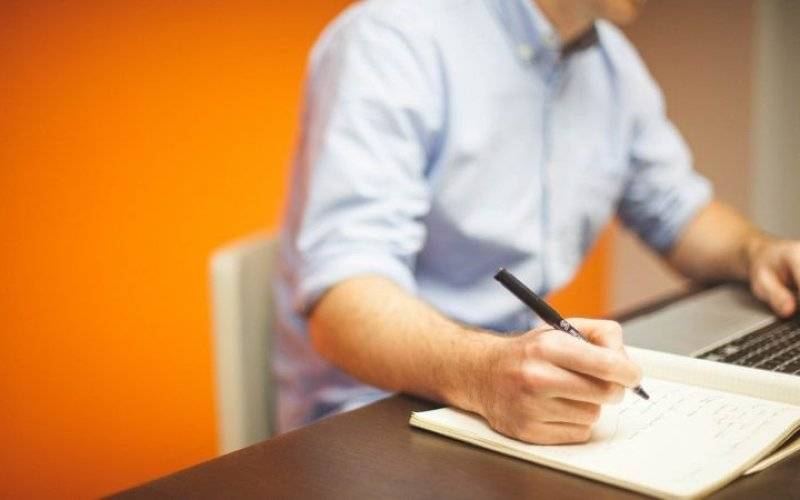 Zakładasz firmę? Zadzwoń do ZUS i skorzystaj z porad