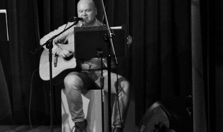 Nie żyje Jarosław Górnicki, polonista z popularnego “Ekonomika”