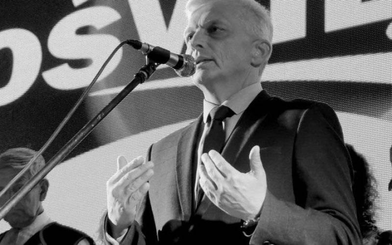 Spieszmy się kochać ludzi… Wspominamy samorządowców i społeczników, którzy odeszli w tym roku