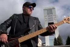 Krzywa Alternatywa z utworami w 40. rocznicę pamiętnego strajku na „Piaście”