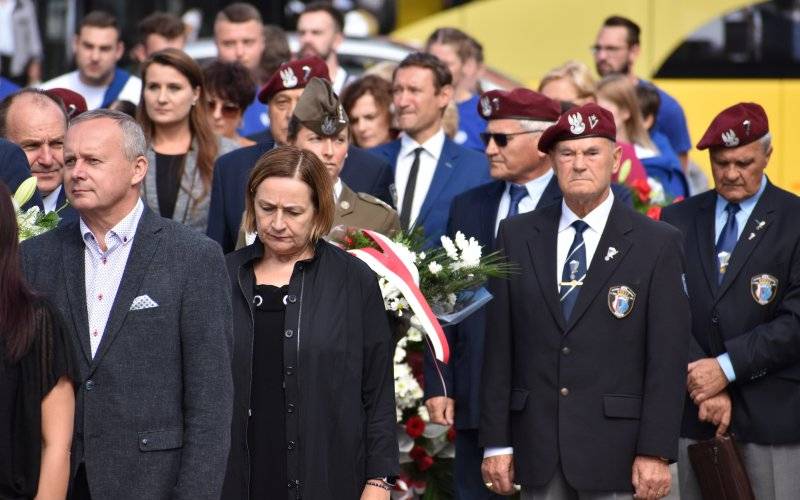 Tamten wrzesień szkolnym dzwonkiem się nie zaczął…
