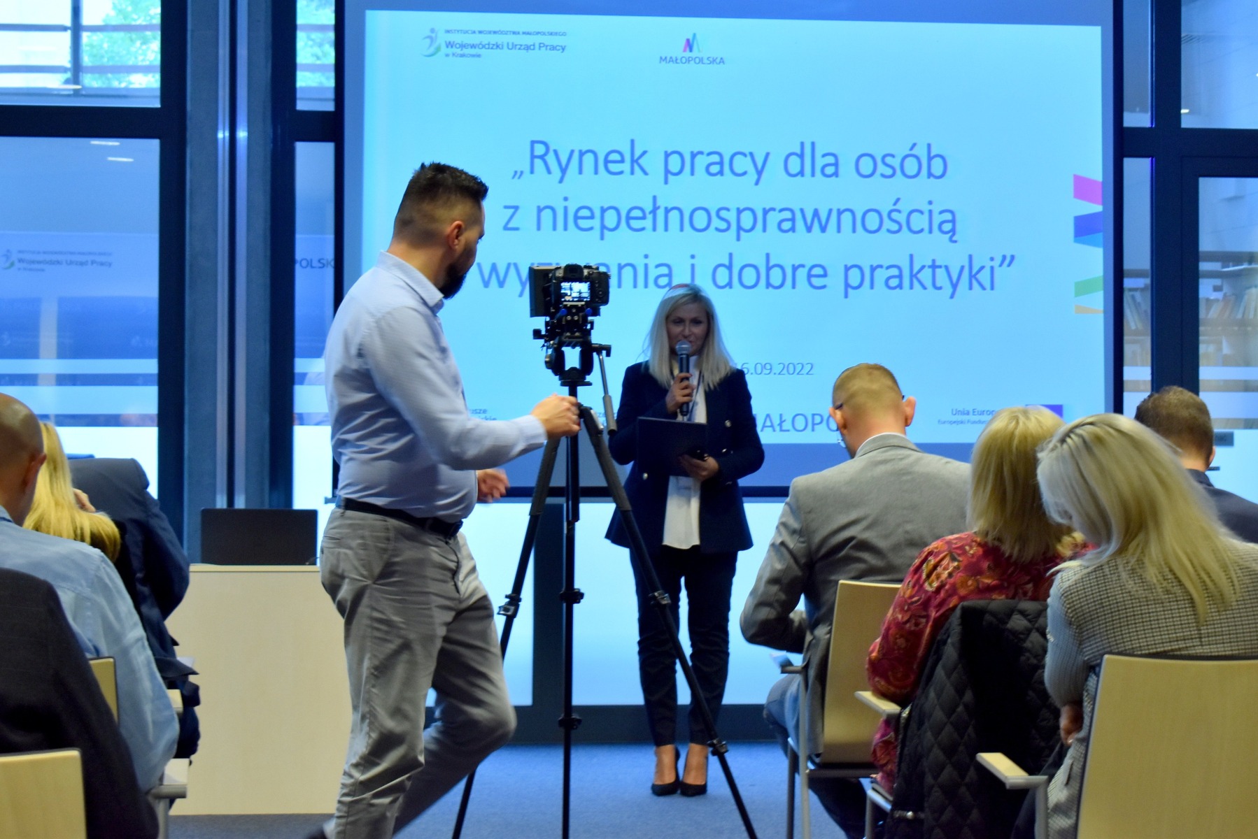 Niepełnosprawni na rynku pracy. Konferencja z udziałem władz Powiatu
