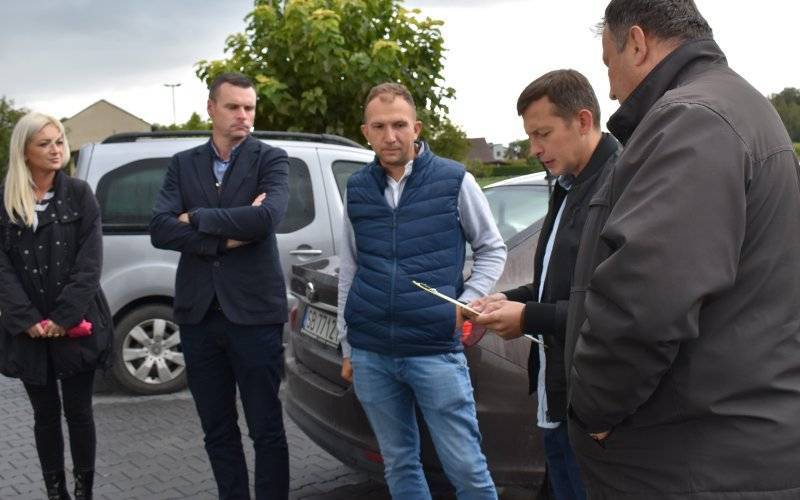 Powiatowy trakt na styku dwóch województw już po remoncie