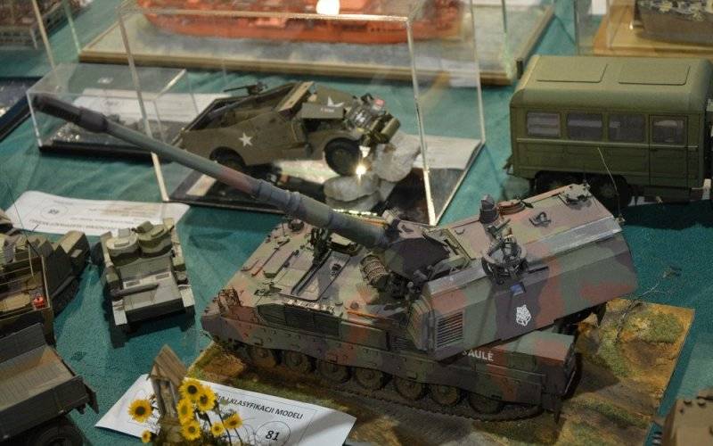 Święto pasjonatów modeli kartonowych w Przeciszowie