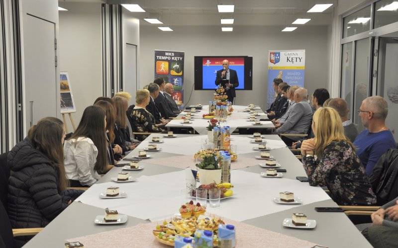 Cztery dekady w dobrym „Tempie”. Jubileusz kęckiego klubu lekkoatletycznego