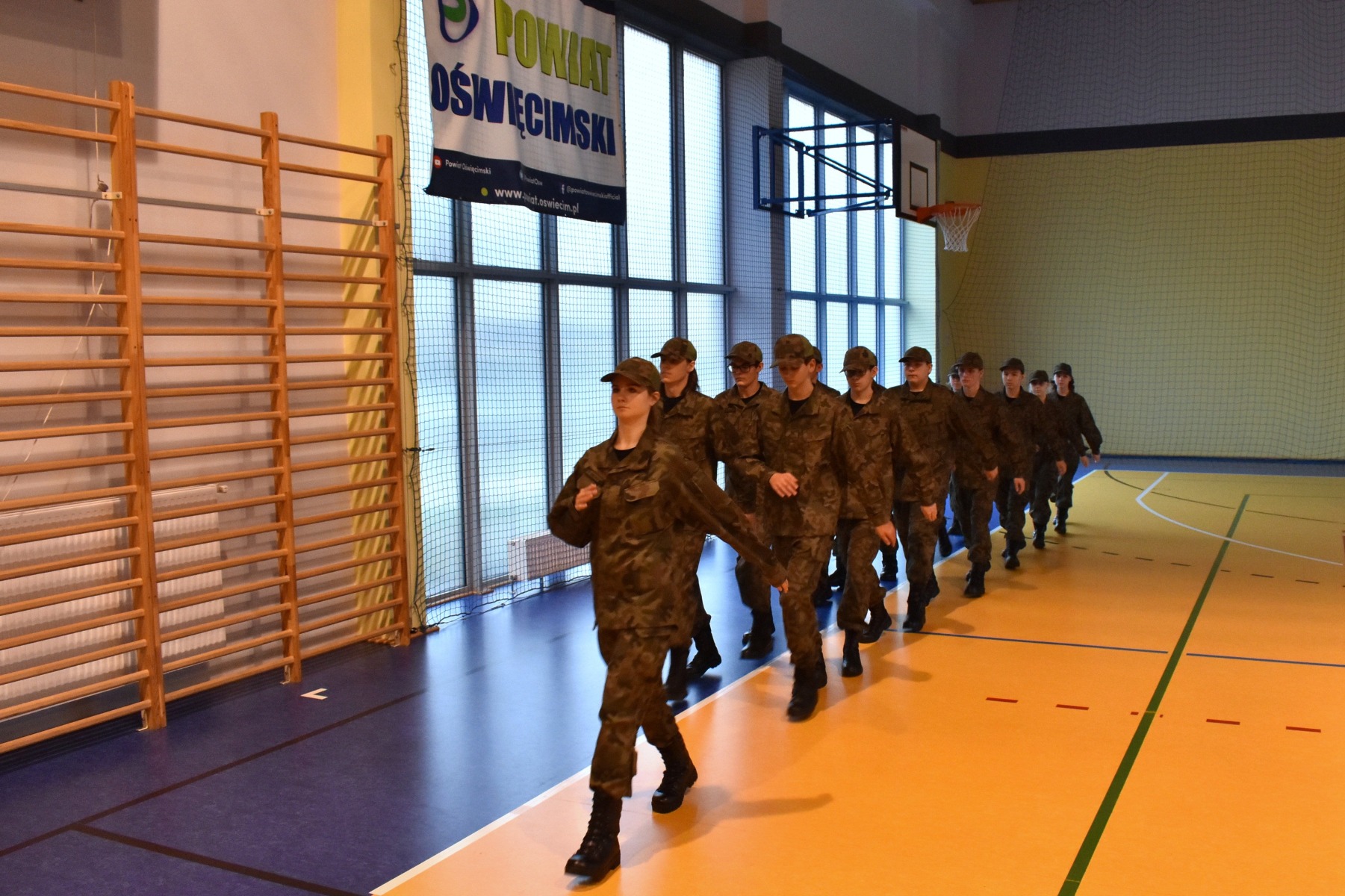 Ślubowanie kadetów w powiatowej „Szóstce”