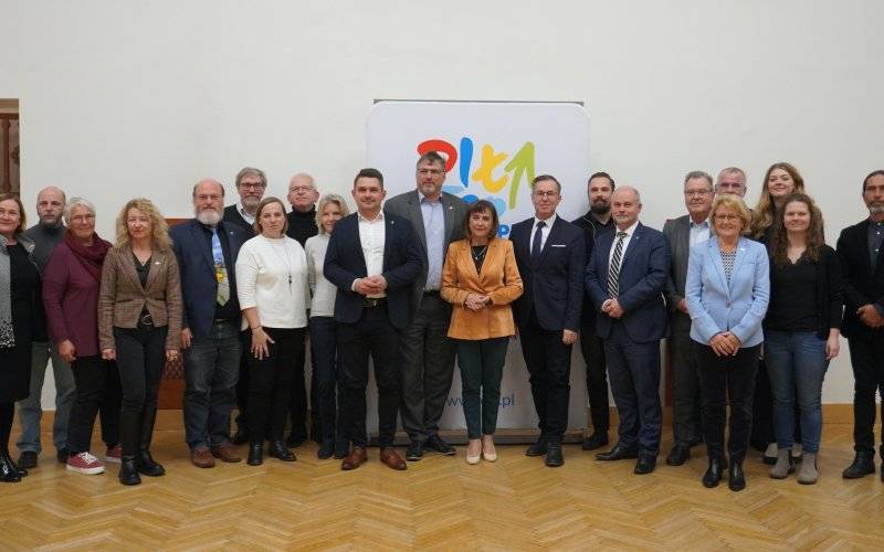 Łączą nas wspólne problemy. Polsko-Niemiecka Grupa Robocza o kryzysie uchodźczym i energetycznym