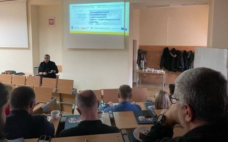 Konferencja dla nauczycieli z placówek prowadzonych przez Powiat Oświęcimski