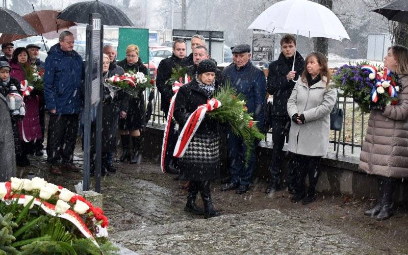 O głodzie i chłodzie. Hołd ofiarom Marszu Śmierci z KL Auschwitz
