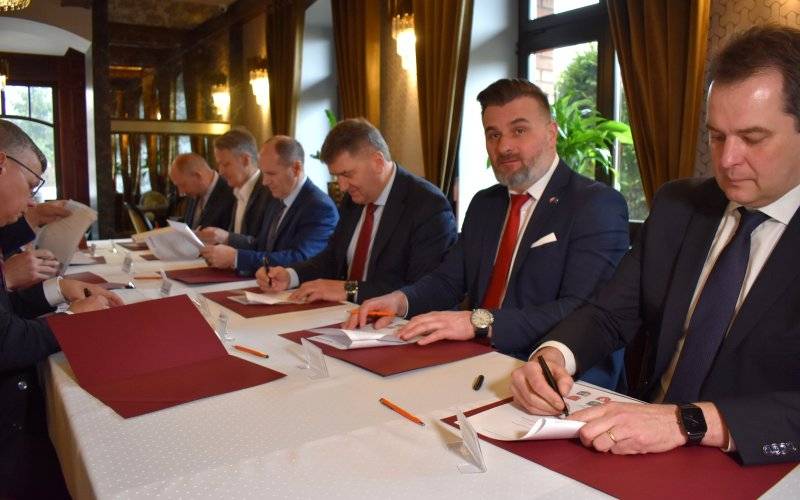 Platforma współpracy dla organizacji pozarządowych (film)