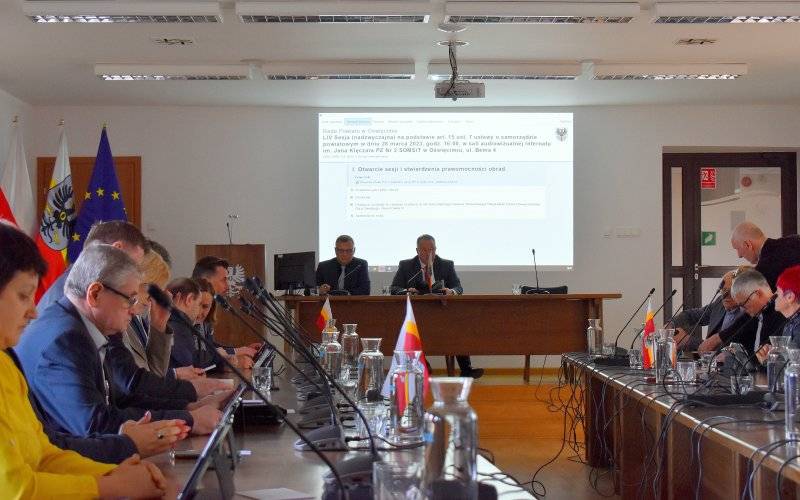 Rezolucja przyjęta za drugim podejściem