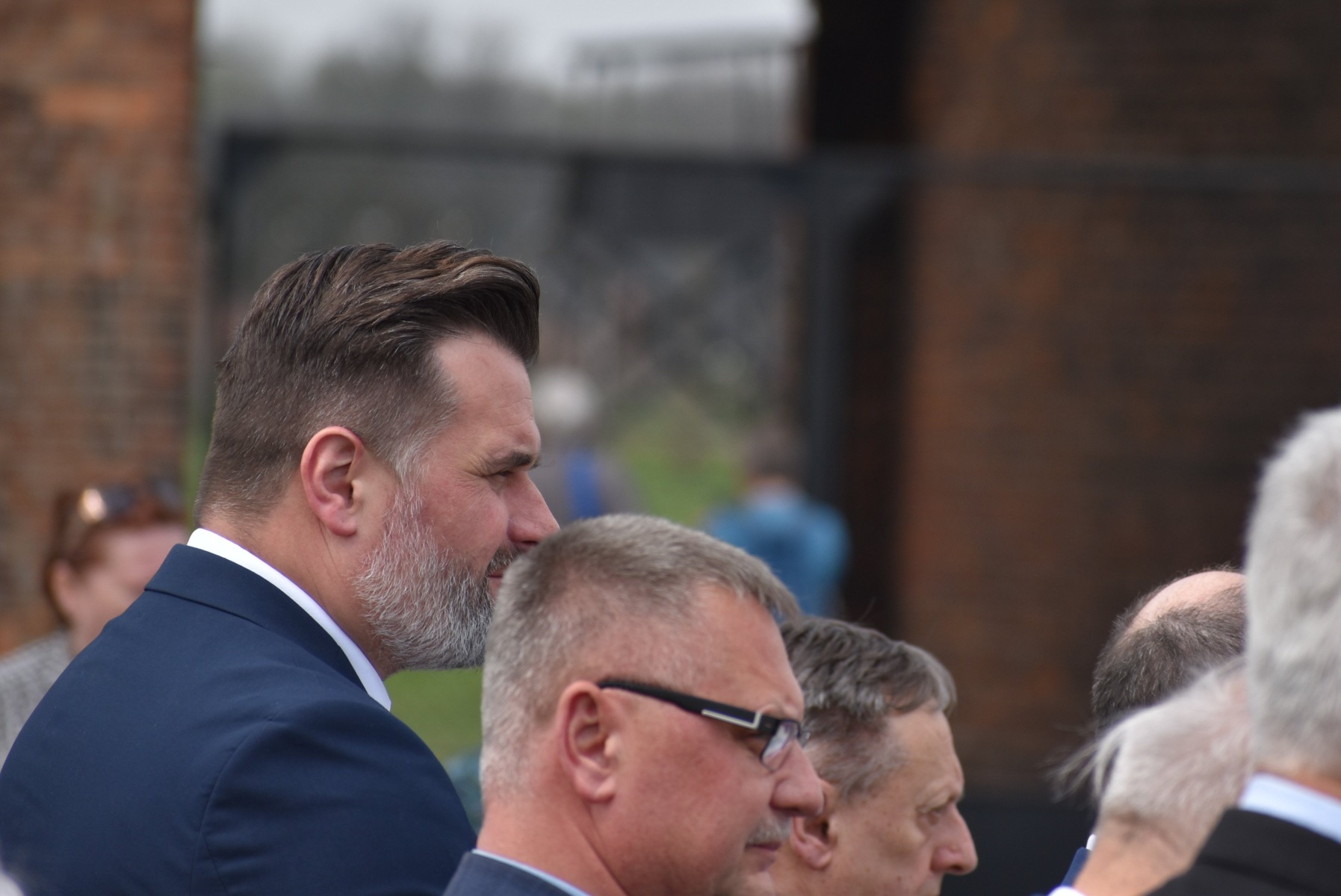 Siłą wyrwani ze swoich lokalnych ojczyzn