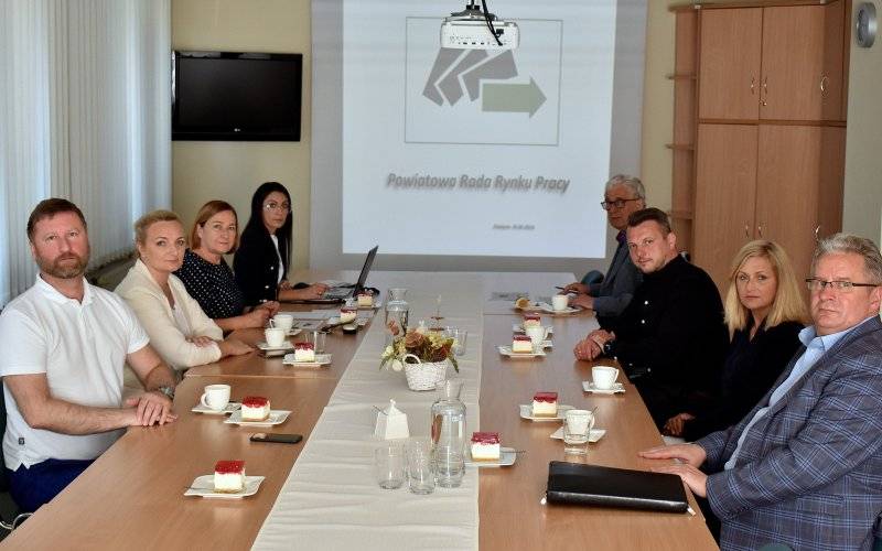 Obradowała Powiatowa Rada Rynku Pracy