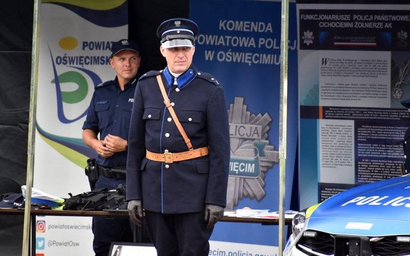 Pomagać i chronić. Powiatowe uroczystości z okazji Święta Policji