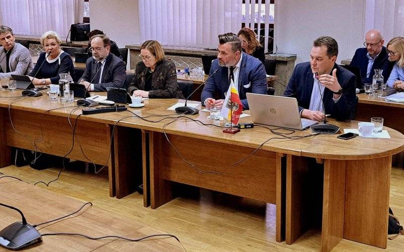 Zapowiedź 60. sesji Rady Powiatu w Oświęcimiu