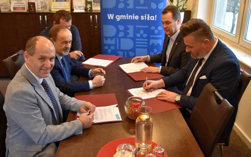 Czas na modernizację drogi powiatowej we Włosienicy