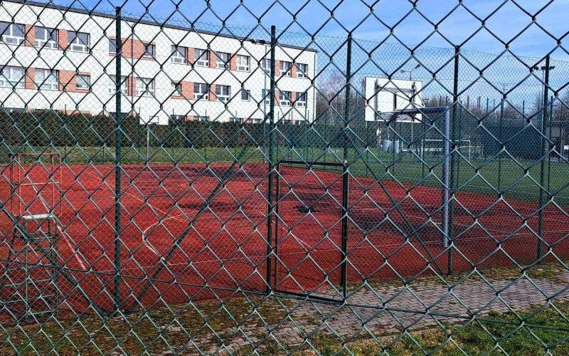 Pora na modernizację Orlika przy powiatowym „Chemiku”