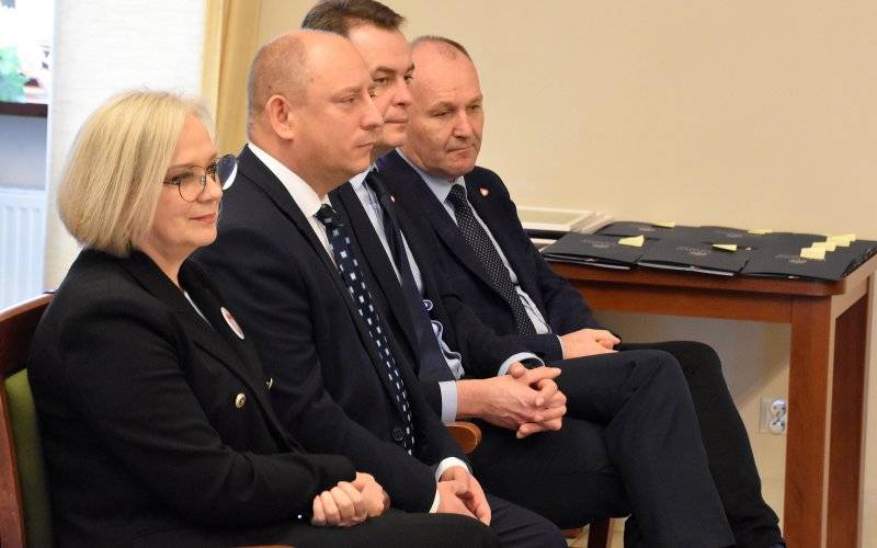 Jasne kryteria i uczciwe zasady. Rządowe dofinansowanie do modernizacji powiatowych i gminnych traktów
