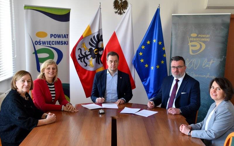 Pomoc organizacjom pozarządowym będzie kontynuowana