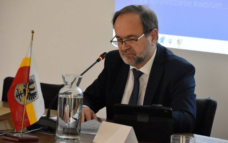 Kontynuacja polityki służącej zrównoważonemu rozwojowi naszego powiatu
