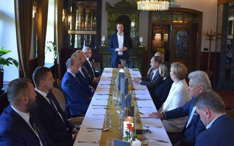 Nowa rozdział we współpracy samorządu powiatowego i gminnego