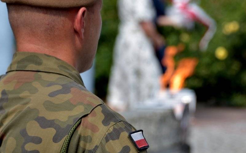 Armia mocna siłą społeczeństwa