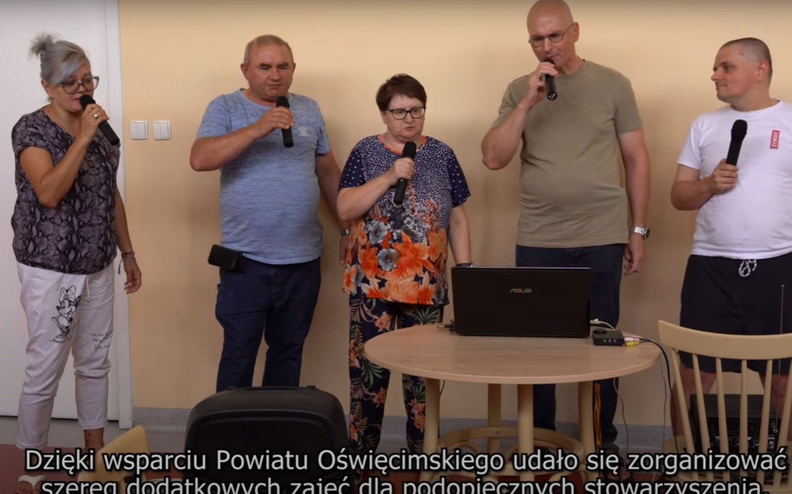 Powiatowe wsparcie dla organizacji pomagających osobom z niepełnosprawnościami (film)