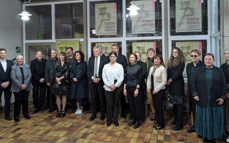 Artystyczne forum wymiany poglądów