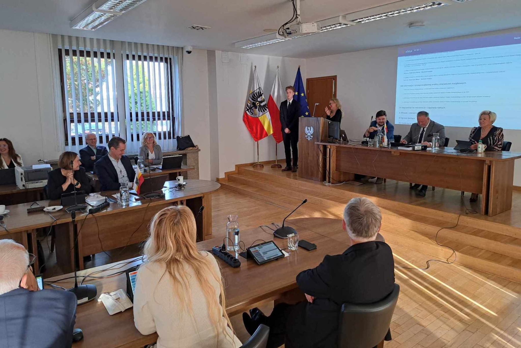 Nic o nas bez nas. Powołano Młodzieżową Radę Powiatu w Oświęcimiu