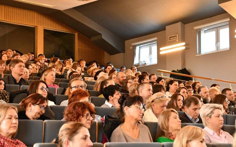 Jak zachować równowagę psychiczną w świecie pełnym zagrożeń (film)