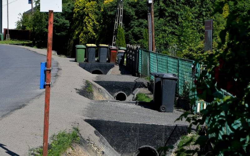 Wyremontowano przepust przy drodze powiatowej w Osieku