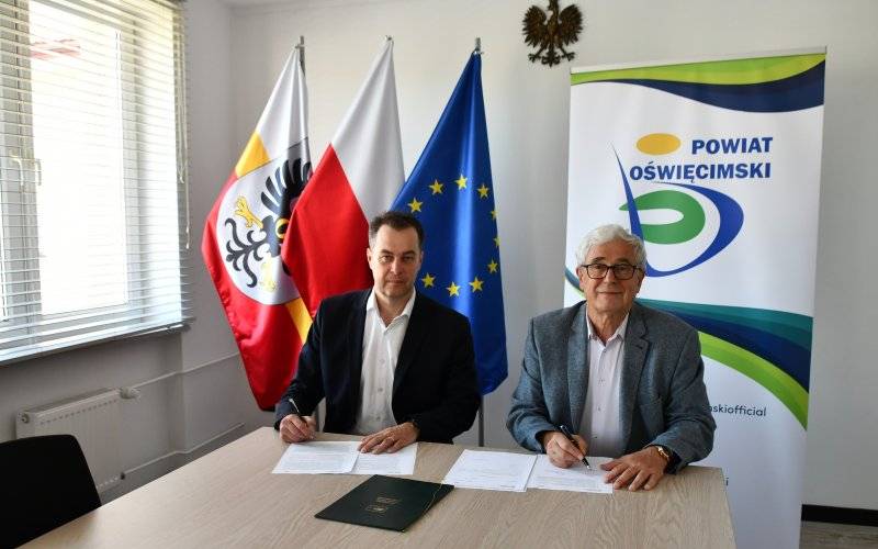 Środki na szkolenia dla pracowników starostwa