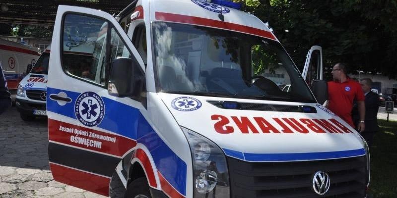 Bulowice - na Bielskiej zderzyły się dwie osobówki z ciężarówką