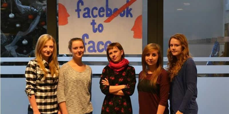 Powiat - akcja regeneracja: zamiast tkwić na facebooku to idź do ludzi