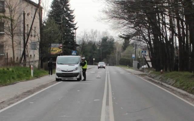 Brzeszcze - wypadek na Pszczyńskiej. Pieszy trafił do szpitala