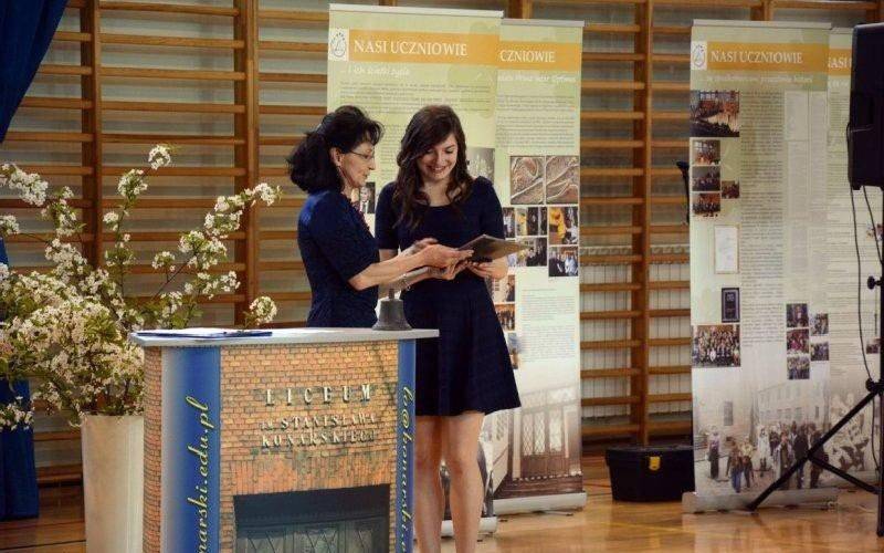 "Primo Inter Optimos"